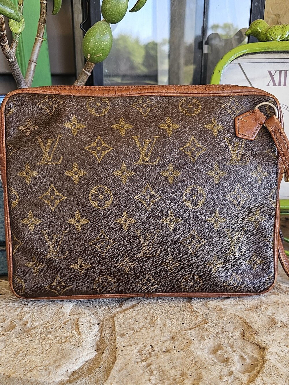 Louis Vuitton Vintage Pochette Sport Clutch - Picture 3 of 13